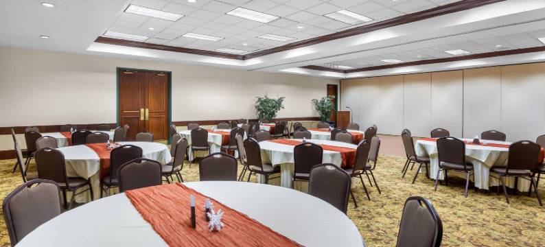 贝克利丽怡酒店(Country Inn & Suites by Radisson, Beckley, WV)图片