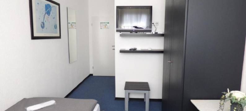 布特根阿尔特酒店(Hotel Alt Büttgen)图片