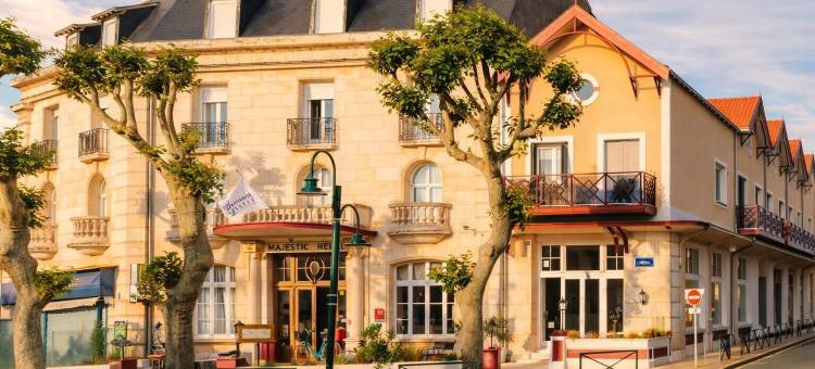 莫扎斯迪酒店(Logis Hotel Majestic Chatelaillon Plage - la Rochelle)图片