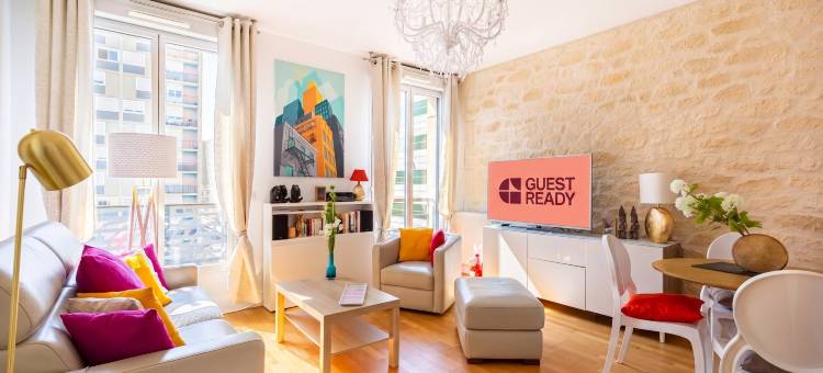 GuestReady - 明亮市中心公寓 带停车位(GuestReady - Bright Apt in City Centre w/ Parking)图片