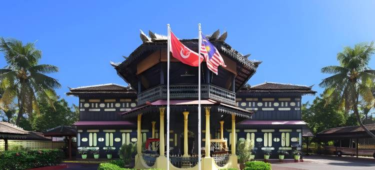 恩披阿那豪华酒店(Hotel Mewah Impiana)图片
