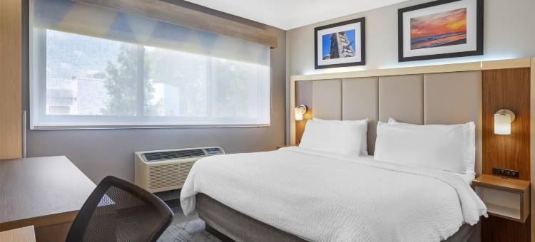 罗斯林长岛贝斯特韦斯特酒店(Best Western Roslyn-Long Island Hotel)图片