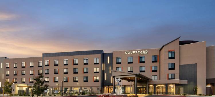 索诺马县佩塔卢马万怡酒店(Courtyard Petaluma Sonoma County)图片