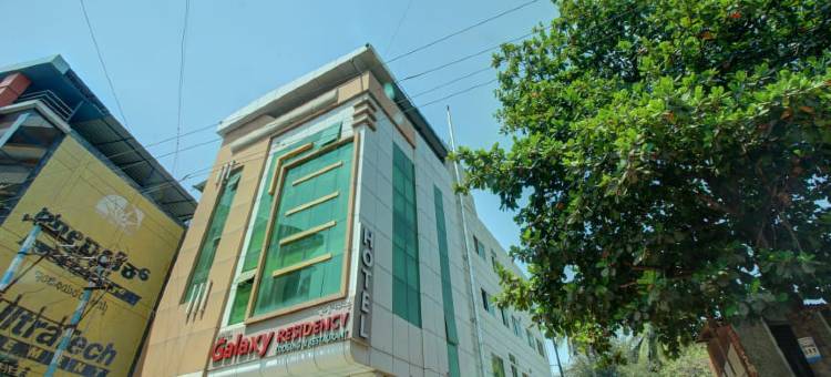 OYO 28047 Hotel Galaxy Residency图片