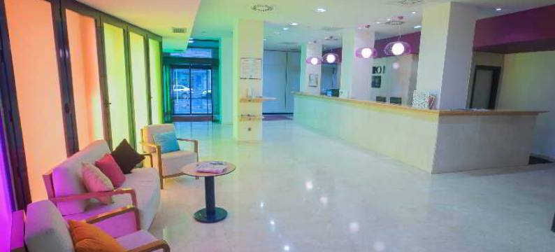 Ibis Styles Zaragoza Centro图片