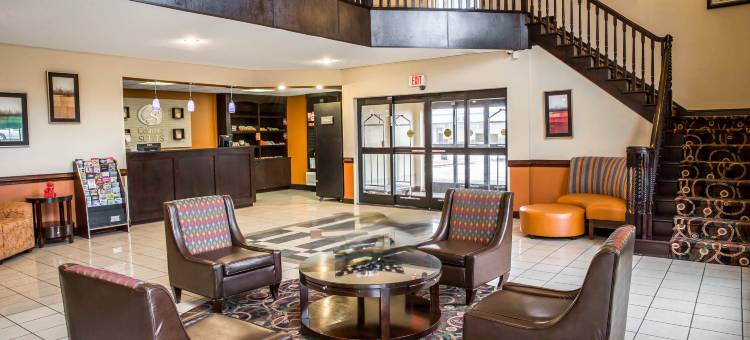 舒适套房-近勒吉恩营(Comfort Suites Near Camp Lejeune)图片