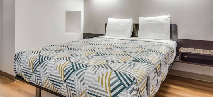 德克萨斯克利本 6 号汽车旅馆(Motel 6 Cleburne, TX)图片