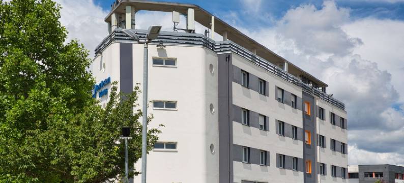 贝斯特韦斯特真力时南特阿特朗提酒店(Best Western Atlantys Hotel Zenith Nantes)图片