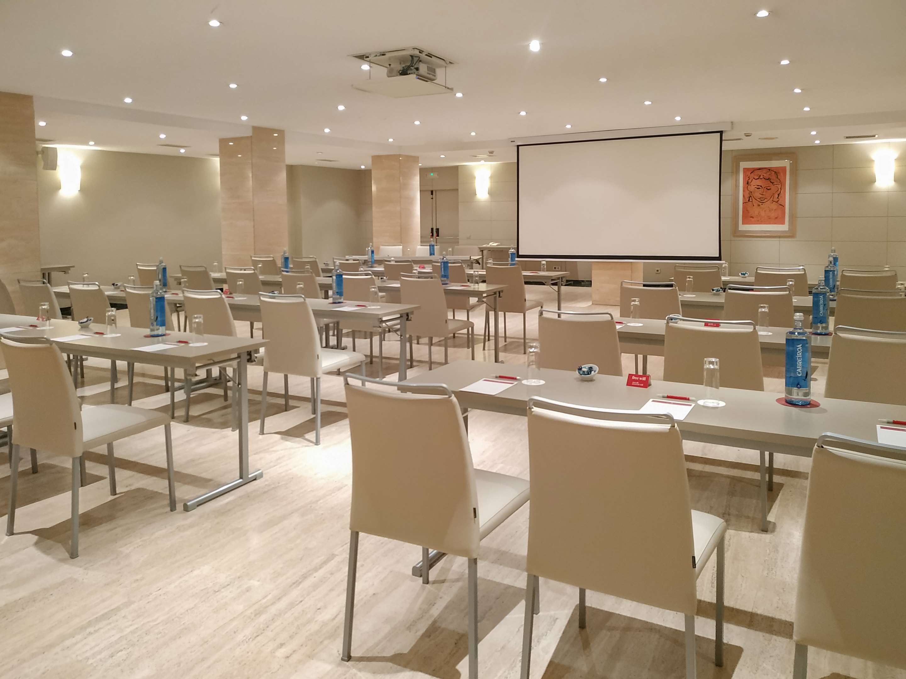 NH Collection Salamanca Palacio de CastellanosOver view