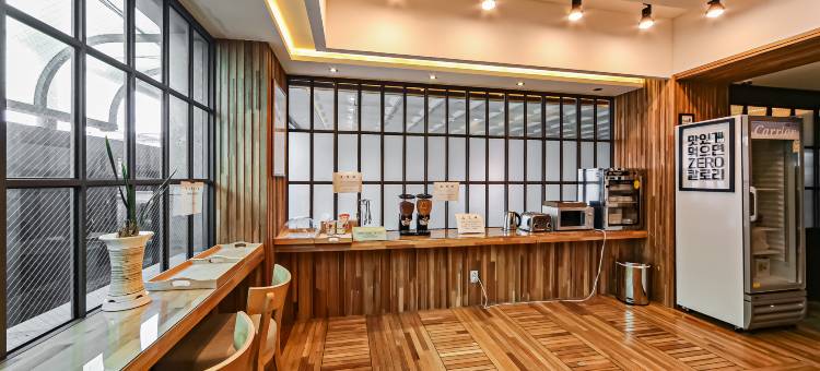 V 酒店(V Hotel)图片