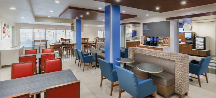 奥克赫斯特优胜美地智选假日套房酒店(Holiday Inn Express & Suites Oakhurst-Yosemite Park Area)图片