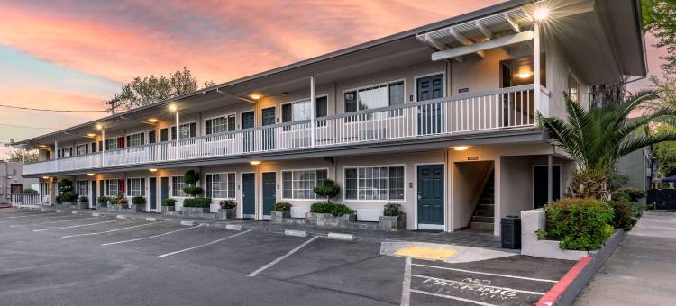 联排别墅贝斯特韦斯特酒店(Best Western Town House Lodge)图片