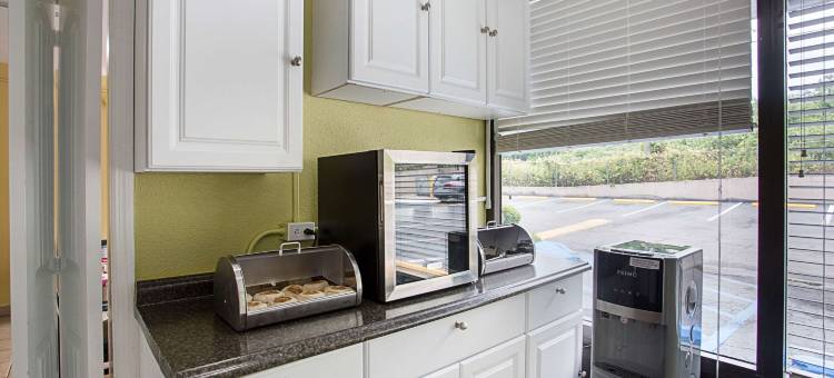 伯明翰的Parkway旅店(Rodeway Inn & Suites Birmingham I-59 exit 134)图片