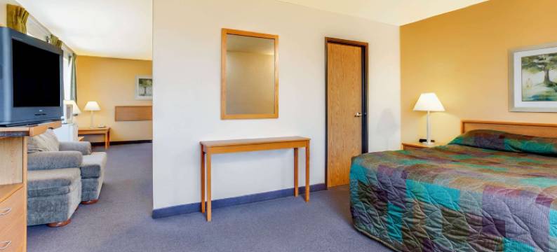 克拉马斯福尔斯速8酒店(Super 8 by Wyndham Klamath Falls)图片