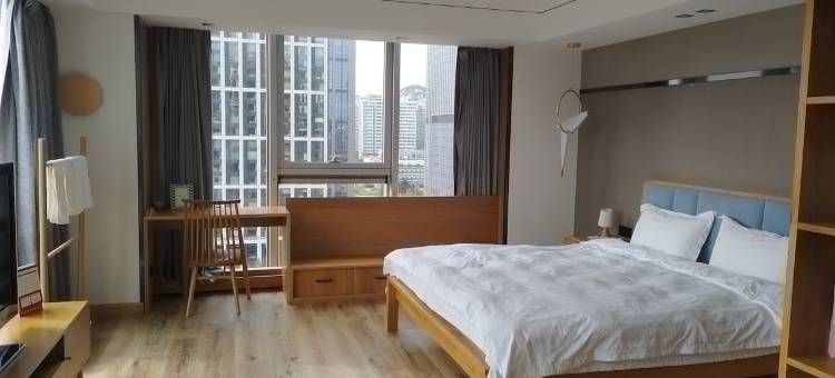 诺亚亦家檀舍民宿(深圳路1号分店)图片