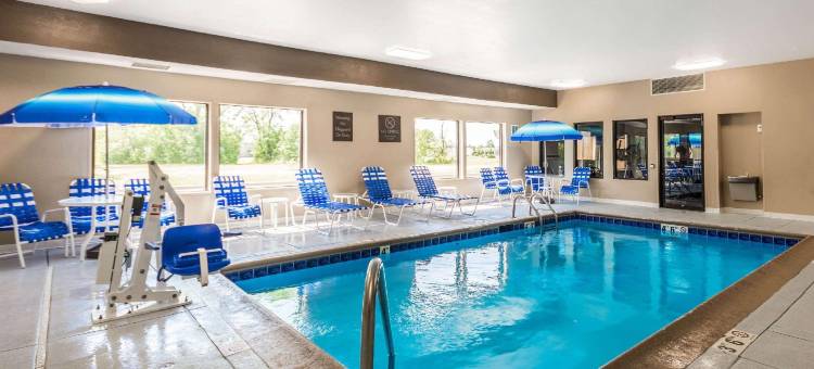 北奥罗拉-内珀维尔舒适套房酒店(Comfort Inn & Suites North Aurora - Naperville)图片