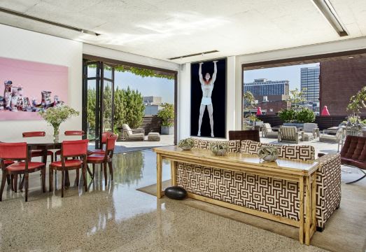 21C Museum Hotel Louisville Hotel Overview