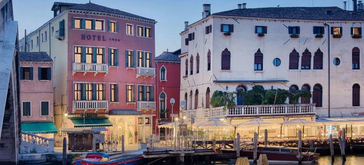 桑塔露琪亚NH酒店(NH Venezia Santa Lucia)图片