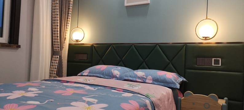 黄腊华公寓(协和路1号分店)图片