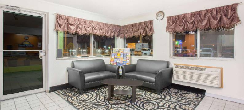 奥加拉拉戴斯酒店(Days Inn by Wyndham Ogallala)图片