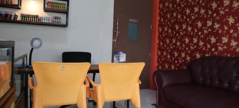 斯波特昂1772喜马拉伊斯兰食宿酒店(Spot on 1772 Hotel Penginapan Cemara Syariah)图片