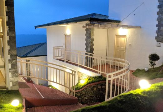 The Wind Munnar Hotel Overview