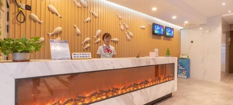 格盟酒店(烟台山学生街店)图片