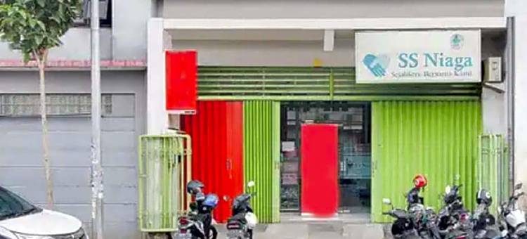 OYO2354三点公寓(RedDoorz Near BG Junction Surabaya)图片