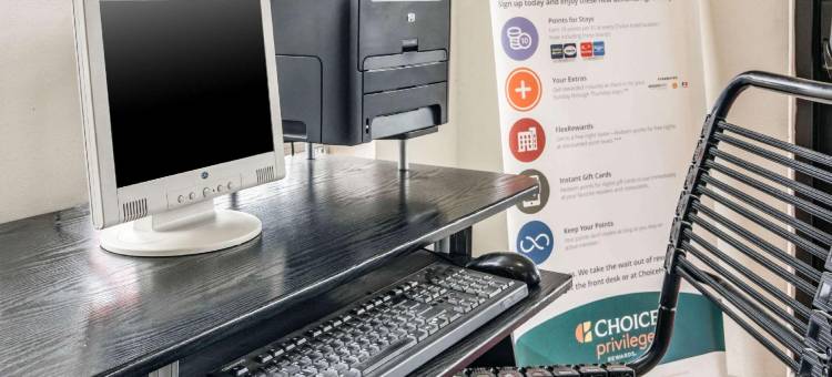 波特兰机场伊克诺旅馆(Econo Lodge Portland Airport)图片