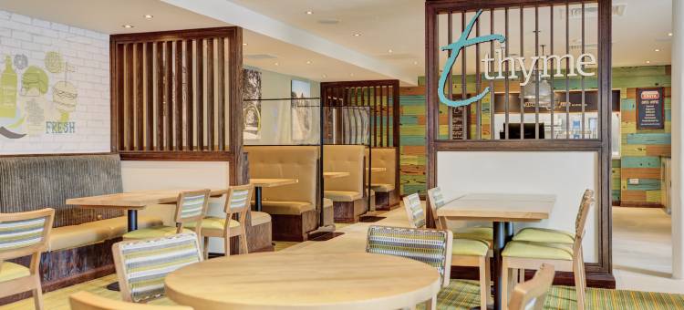 普瑞米尔海沃斯希思酒店(Premier Inn Haywards Heath)图片