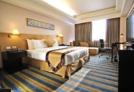 Luxent Hotel Hotel Overview