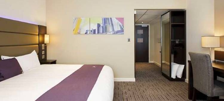沃特福德中心普瑞米尔酒店(Premier Inn Watford Central)图片