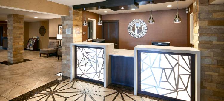 伍德兰德贝斯特韦斯特酒店(Best Western Woodland Inn)图片