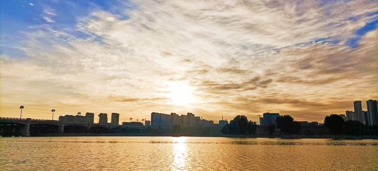 奇奇妈妈公寓(滨河路分店)图片