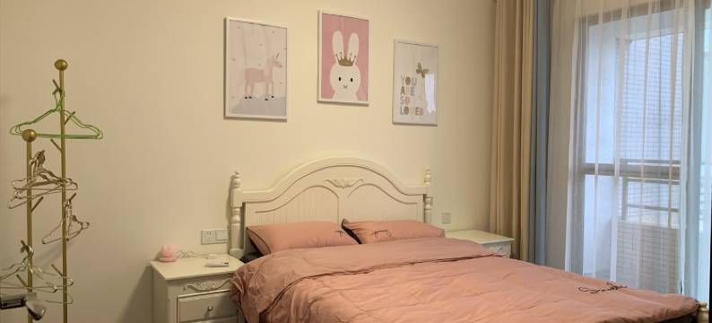 俯瞰全视野高尔夫球场亲海大五房公寓(冠岭路分店)图片