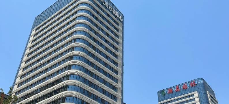 小拾光房东民宿(凤凰北路分店)图片