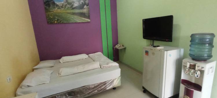 罗达马斯酒店(Hotel O Losmen Tjabe Merah Near Alfamart Bintaro)图片