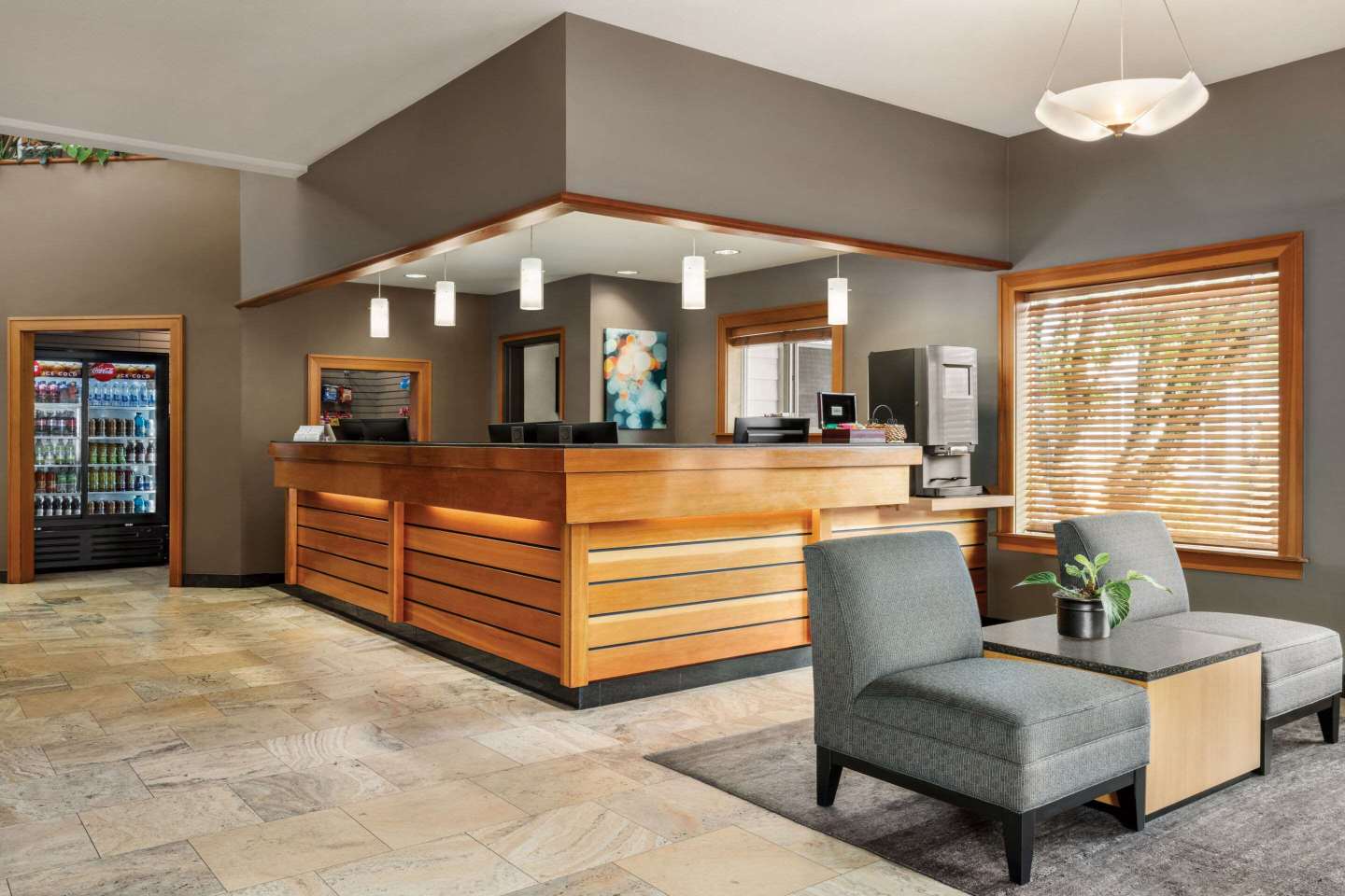 Radisson Hotel Portland Airport Over view