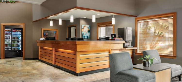 波特兰机场雷迪森酒店(Radisson Hotel Portland Airport)图片