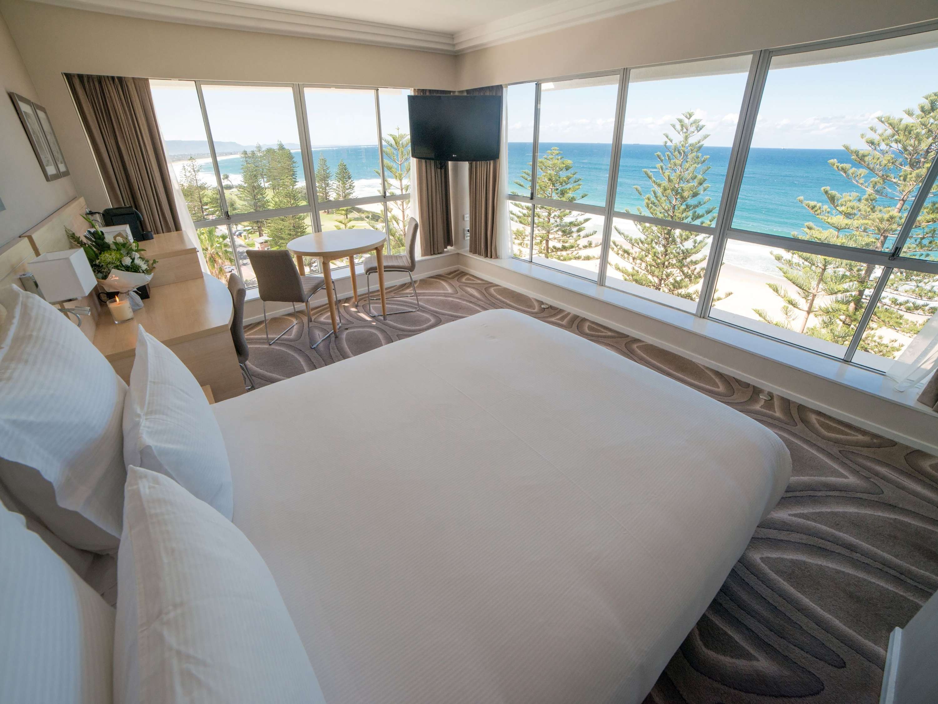 Novotel Wollongong NorthbeachOver view