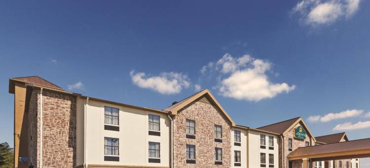 丹尼森北泰克瑟马湖拉昆塔温德姆套房酒店(La Quinta Inn & Suites by Wyndham Denison - N. Lake Texoma)图片