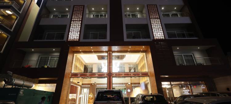 狮傲宾诺特卡努普斯迪卡(Pride Biznotel Canopus, Digha)图片