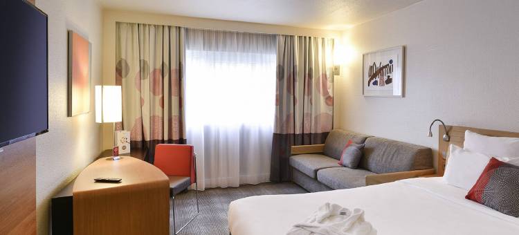 兰斯蒂恩奎克斯诺富特酒店(Novotel Reims Tinqueux)图片
