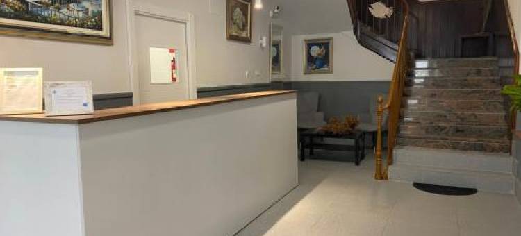 OYO La Pinta酒店餐厅(Hostal Restaurante la Pinta)图片