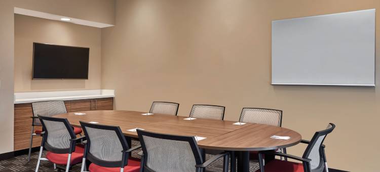 麦克默里堡万豪TownePlace套房酒店(TownePlace Suites Fort McMurray)图片