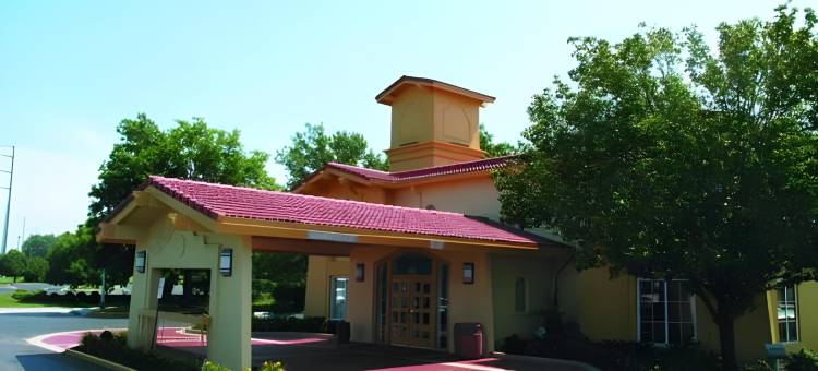 堪萨斯城雷內克萨拉昆塔温德姆酒店(La Quinta Inn by Wyndham Kansas City Lenexa)图片