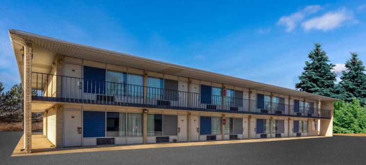 西维吉尼亚查理斯顿戴斯酒店(Days Inn by Wyndham Charleston WV)图片