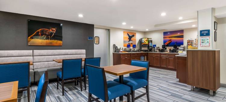 贝斯特韦斯特亚特兰大玛丽埃塔球场酒店(Best Western Atlanta-Marietta Ballpark Hotel)图片