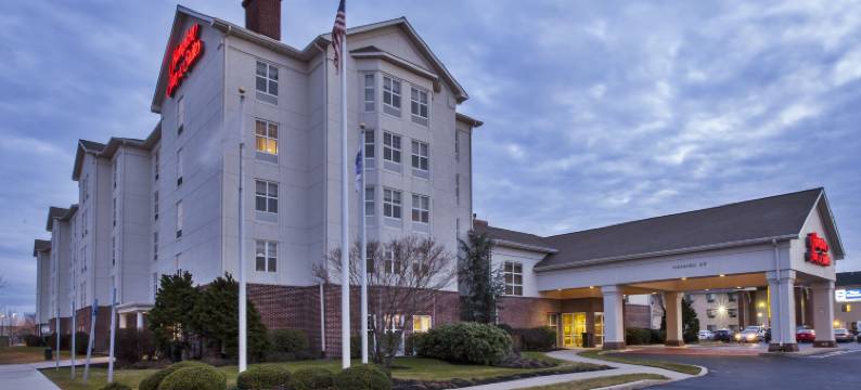 普罗维登斯/沃里克机场欢朋酒店及套房(Hampton Inn & Suites Providence/Warwick-Airport)图片