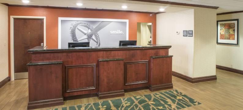 希尔顿欢朋套房酒店-辛辛那提联合中心(Hampton Inn & Suites Cincinnati-Union Centre)图片